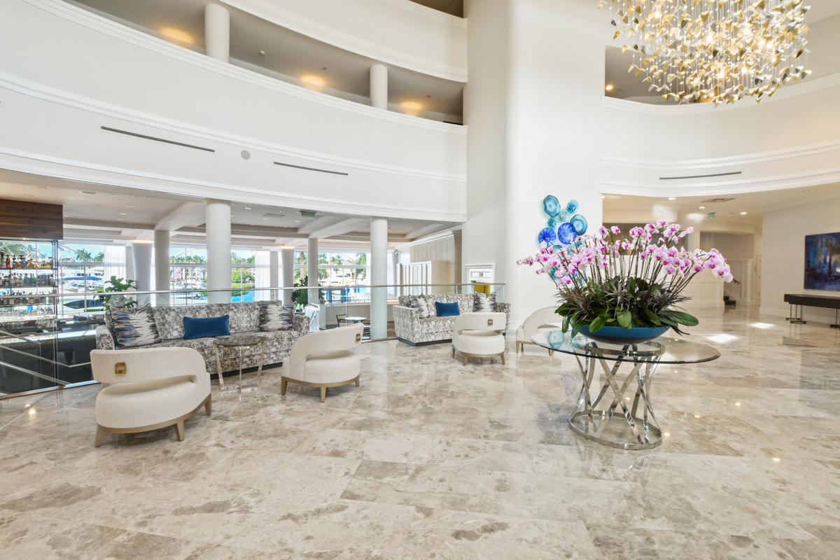 ADMIRALS COVE - Residential