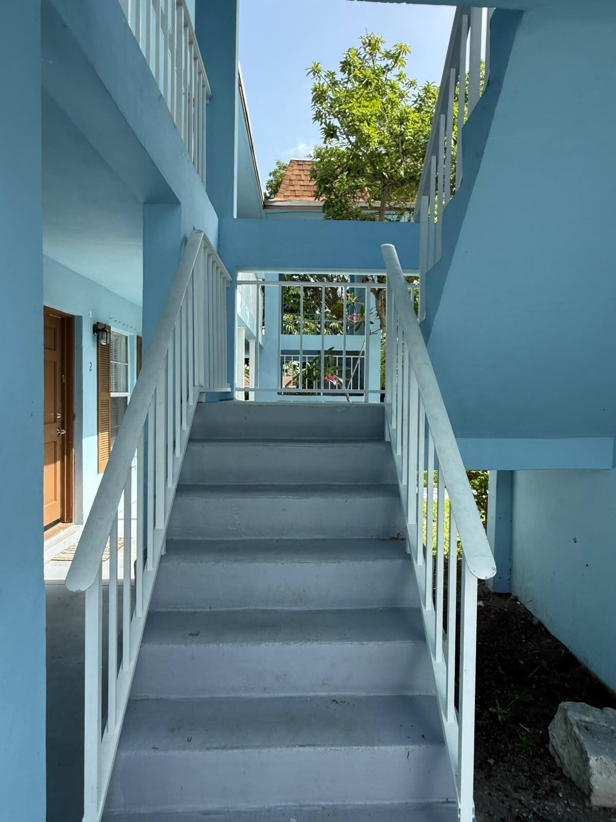 KENTWOOD OF WEDGEWOOD CONDO - Residential