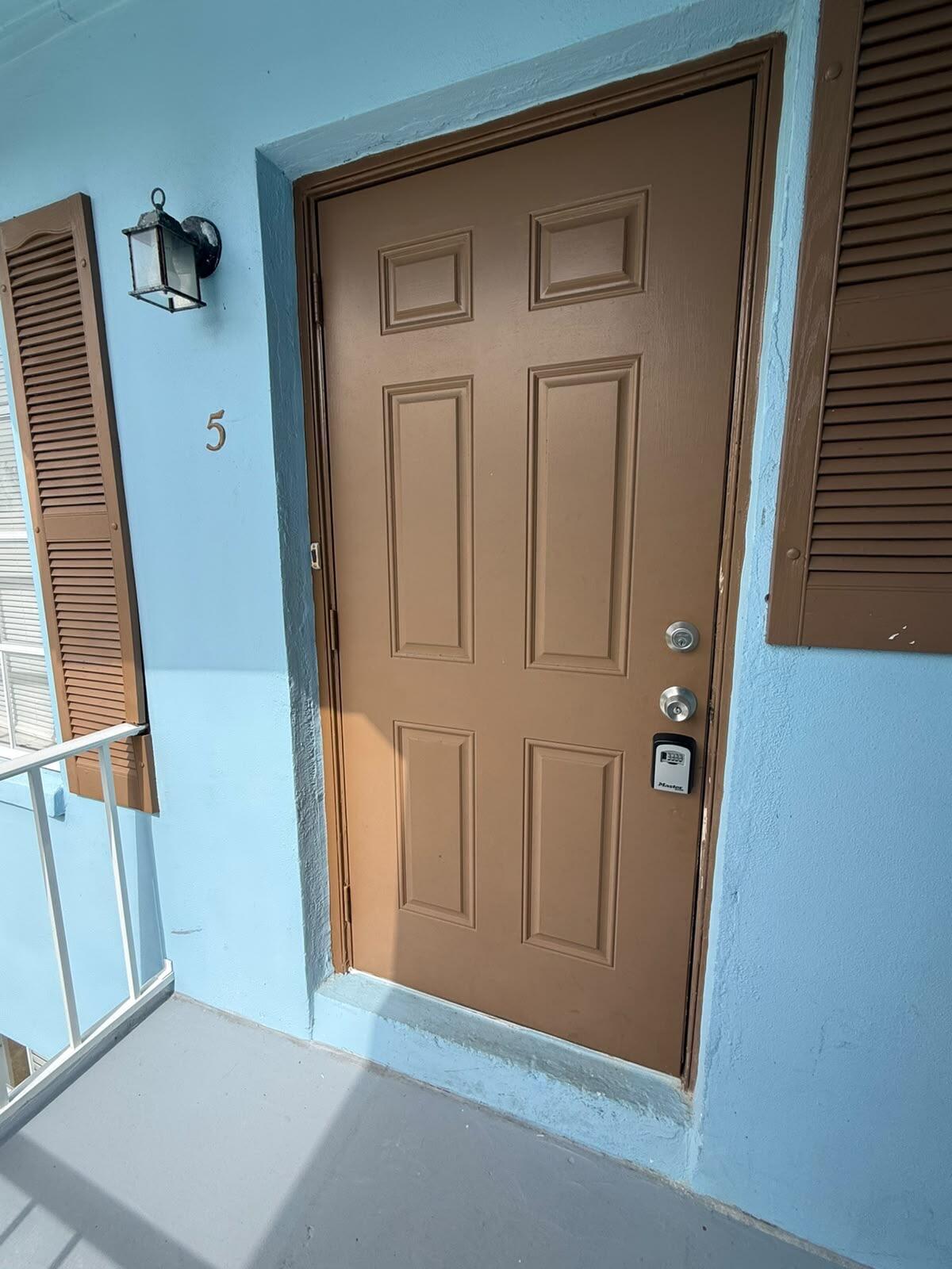 Welcome to this 1 bedroom, 1-bathroom condo located in Kentwood of Wedgewood Condo in West Palm Beach, Florida. This efficiently designed 600-square-foot residence offering a practical layout for comfortable living. This property presents an excellent opportunity for those seeking a compact, well-positioned home in West Palm Beach. Located on the 2nd Floor. Open living area. Washer and dryer hookup . Condo has a 2018 year roof. Unit has a brand new AC installed in June 2026. Just rented for $1500 starting 8/1/26.   Easy to show !  Please, see showing instructions.