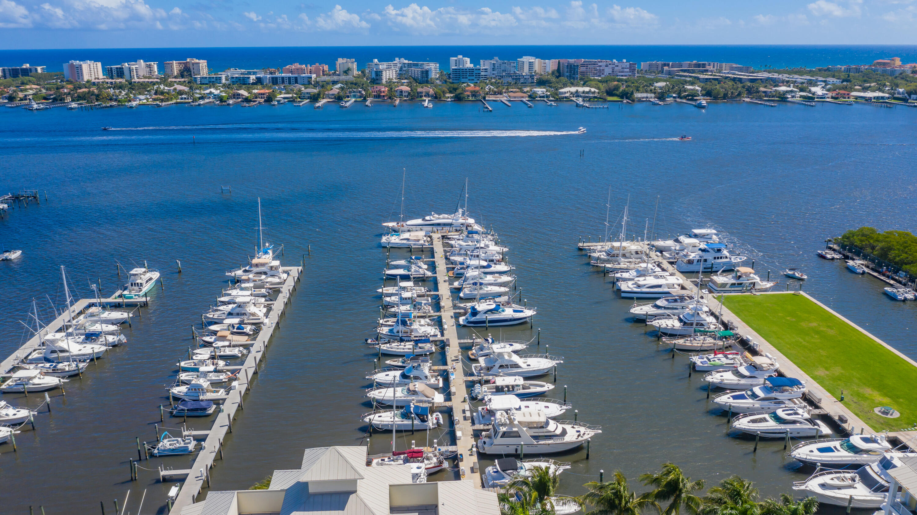 MOORINGS AT LANTANA CONDO 3 - Residential