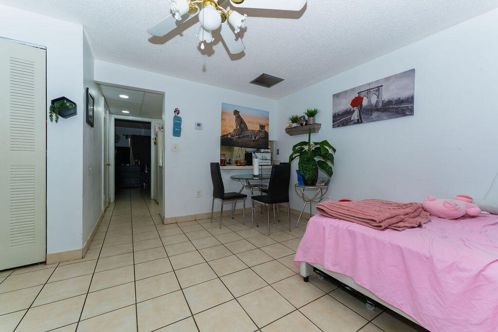 EL BOSQUE AT LITTLE HAVANA CONDO - Residential