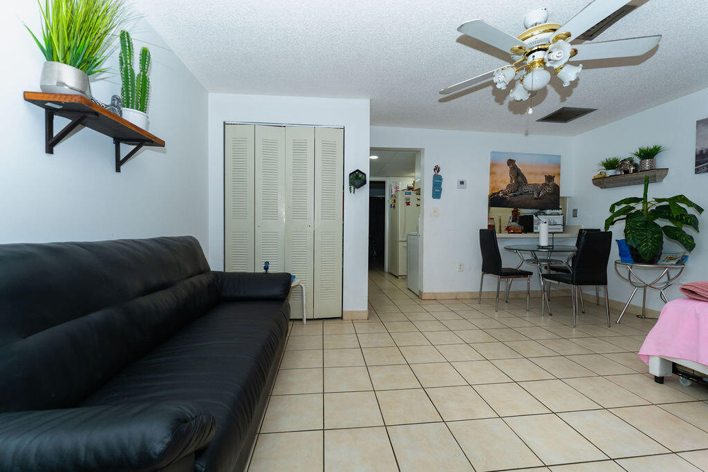 EL BOSQUE AT LITTLE HAVANA CONDO - Residential