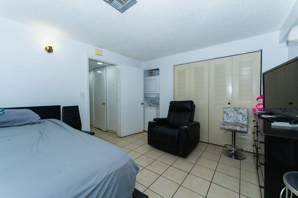 EL BOSQUE AT LITTLE HAVANA CONDO - Residential