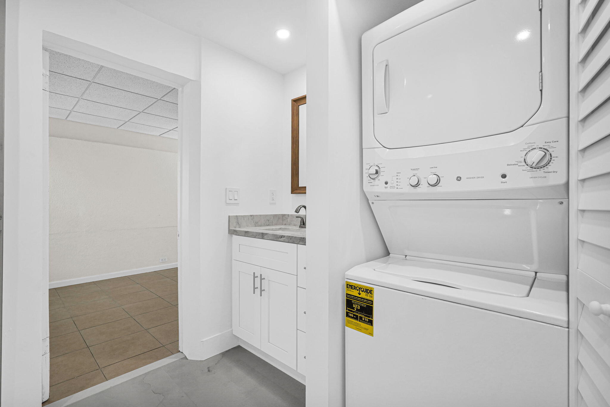 NORTH ANDREWS GARDENS 2ND ADD - Residential