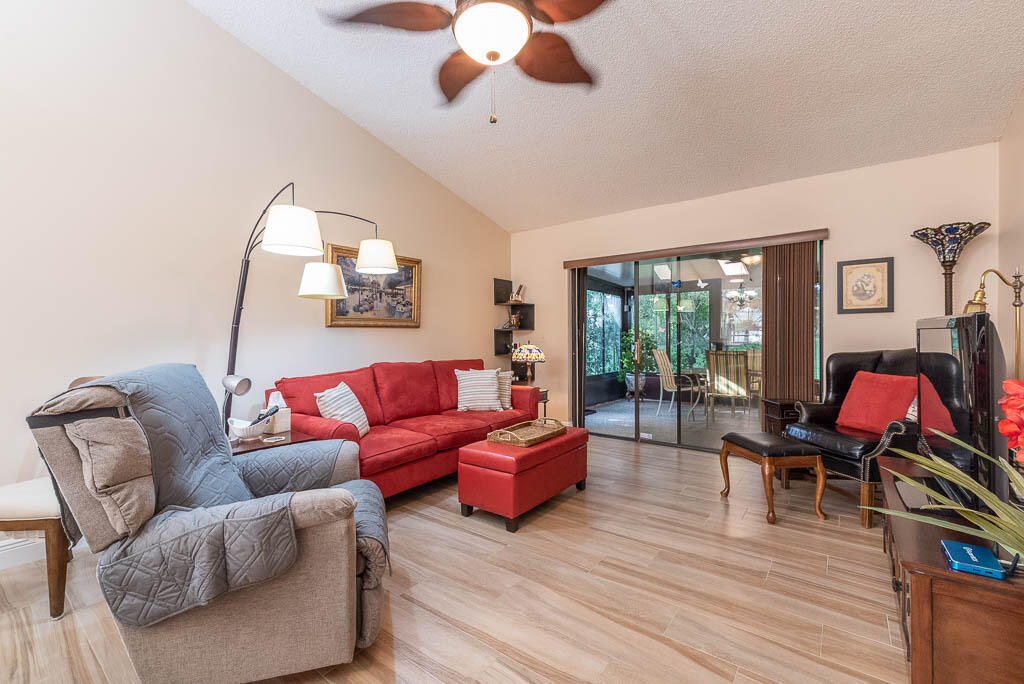 BRIGHTON LAKES - Residential