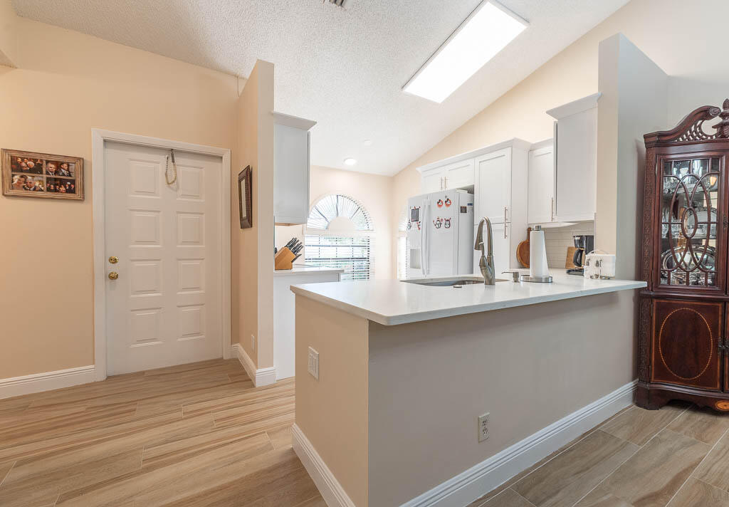 BRIGHTON LAKES - Residential