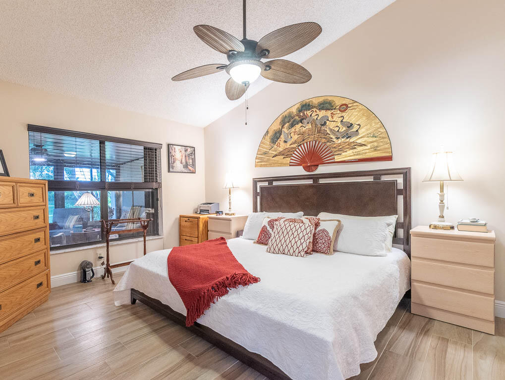 BRIGHTON LAKES - Residential