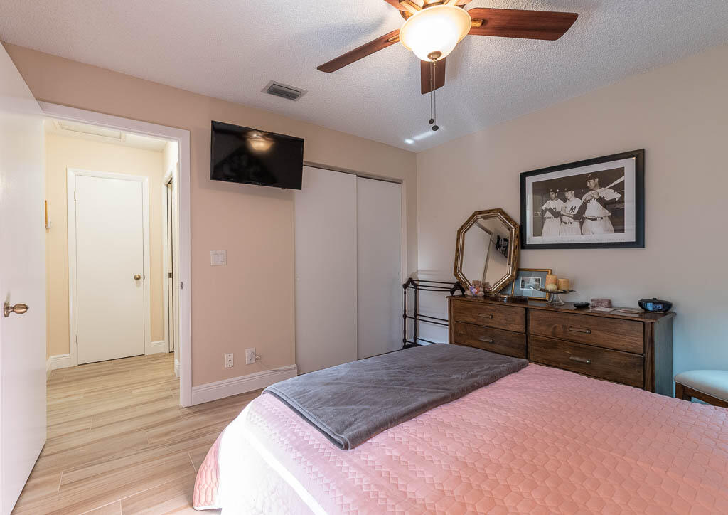 BRIGHTON LAKES - Residential