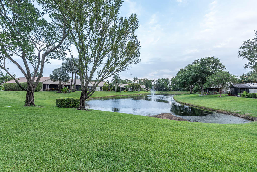 BRIGHTON LAKES - Residential