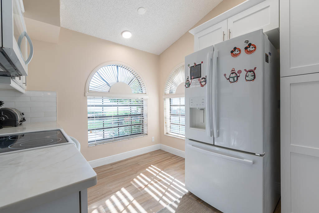BRIGHTON LAKES - Residential