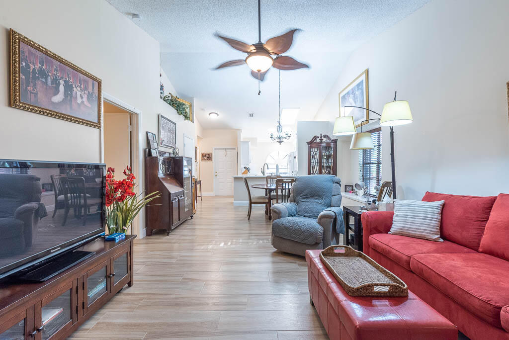 BRIGHTON LAKES - Residential