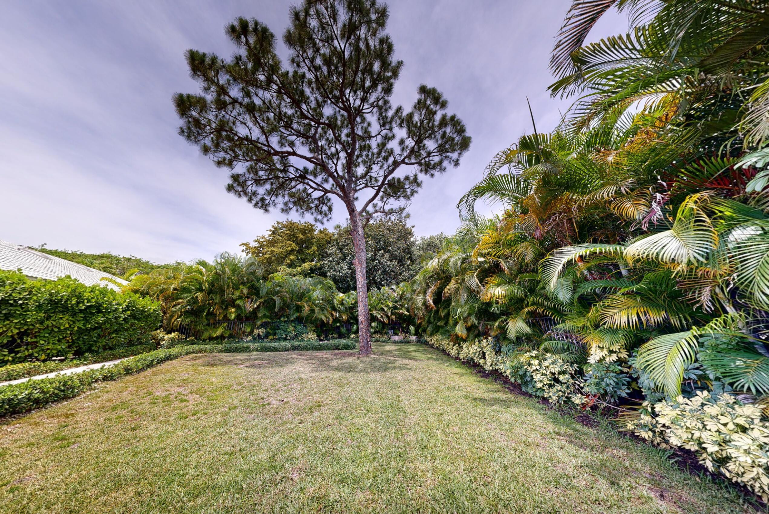 ESTATES III THE - Residential