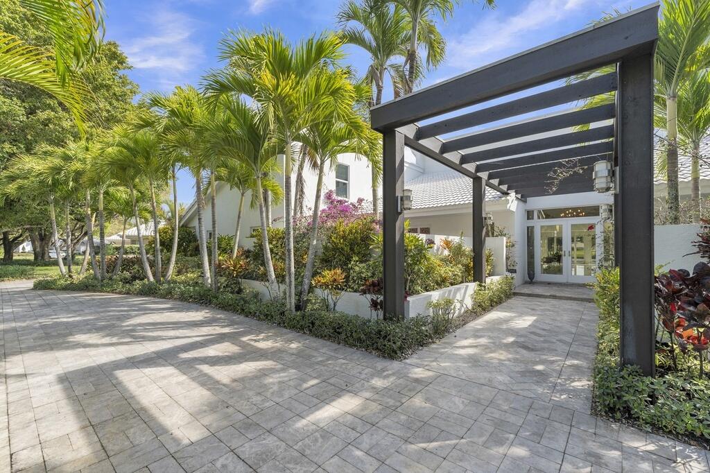 ESTATES III THE - Residential