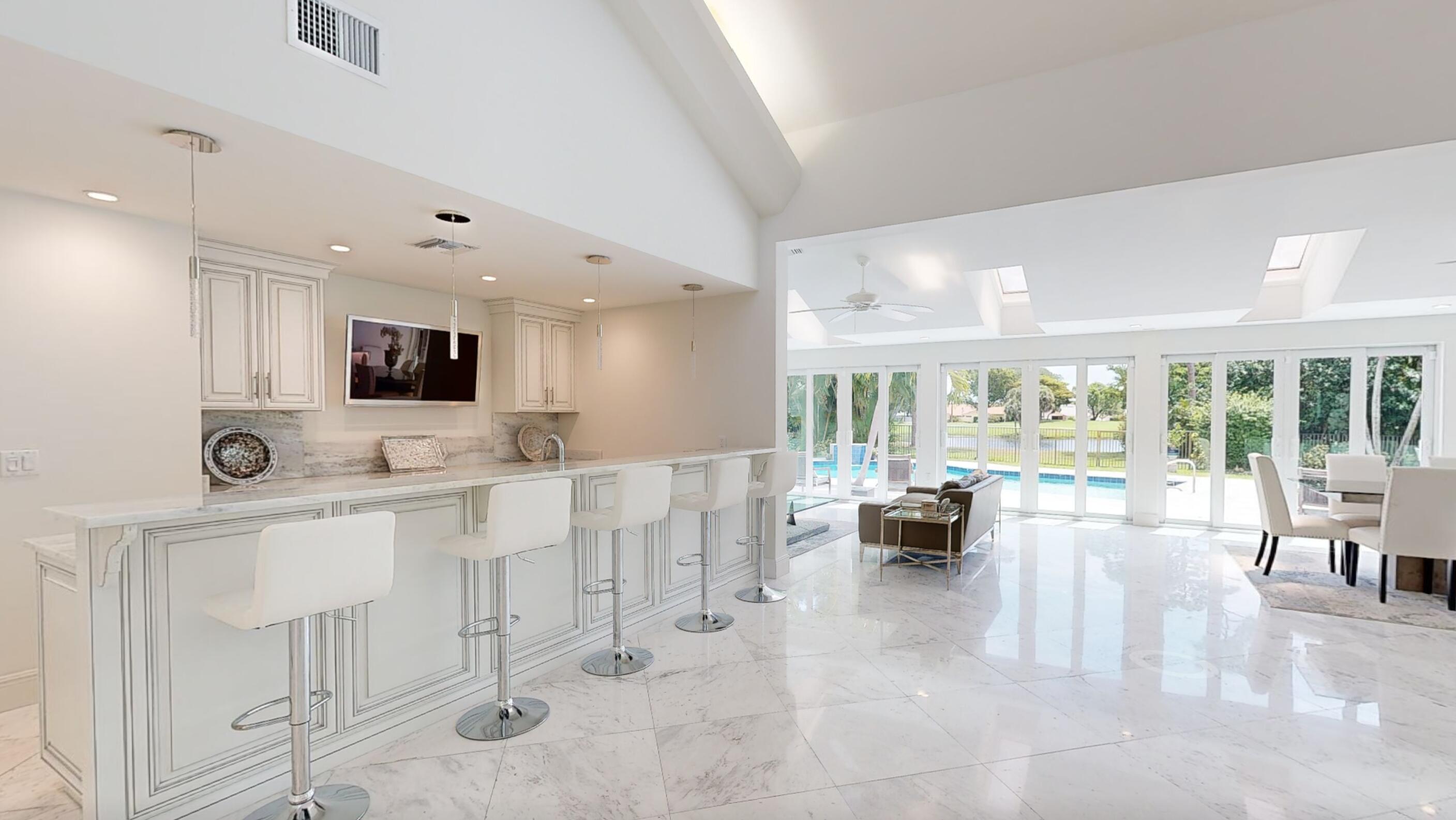ESTATES III THE - Residential