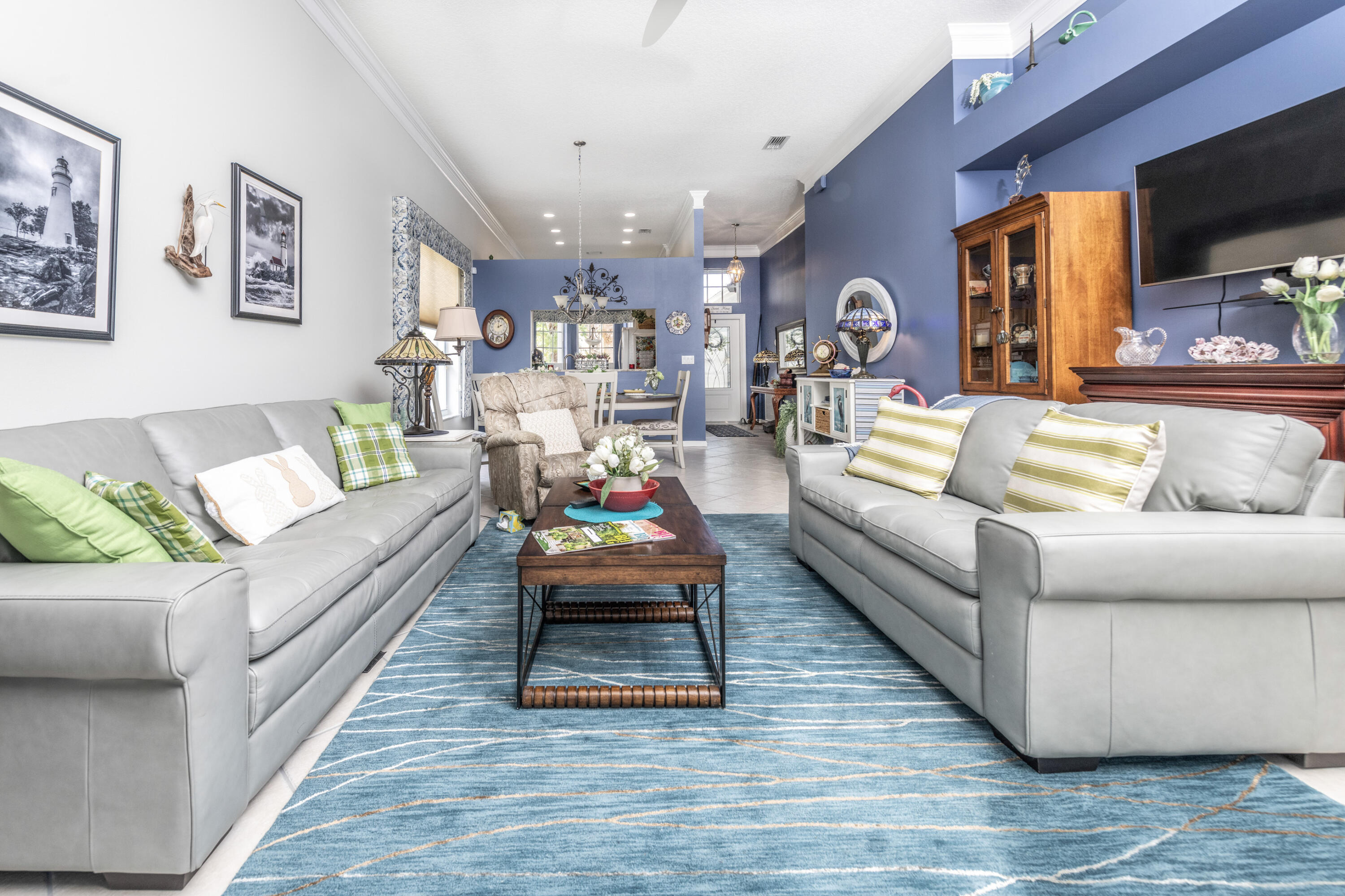 JENSEN BEACH COUNTRY CLUB - Residential