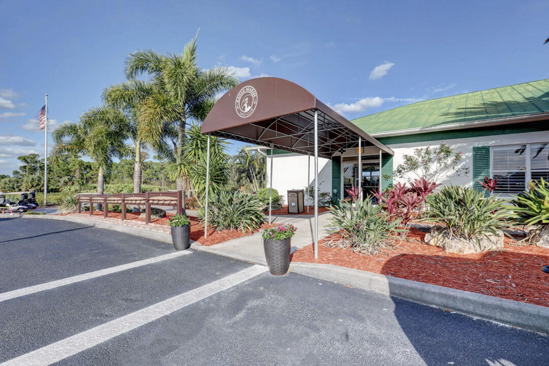 JENSEN BEACH COUNTRY CLUB - Residential