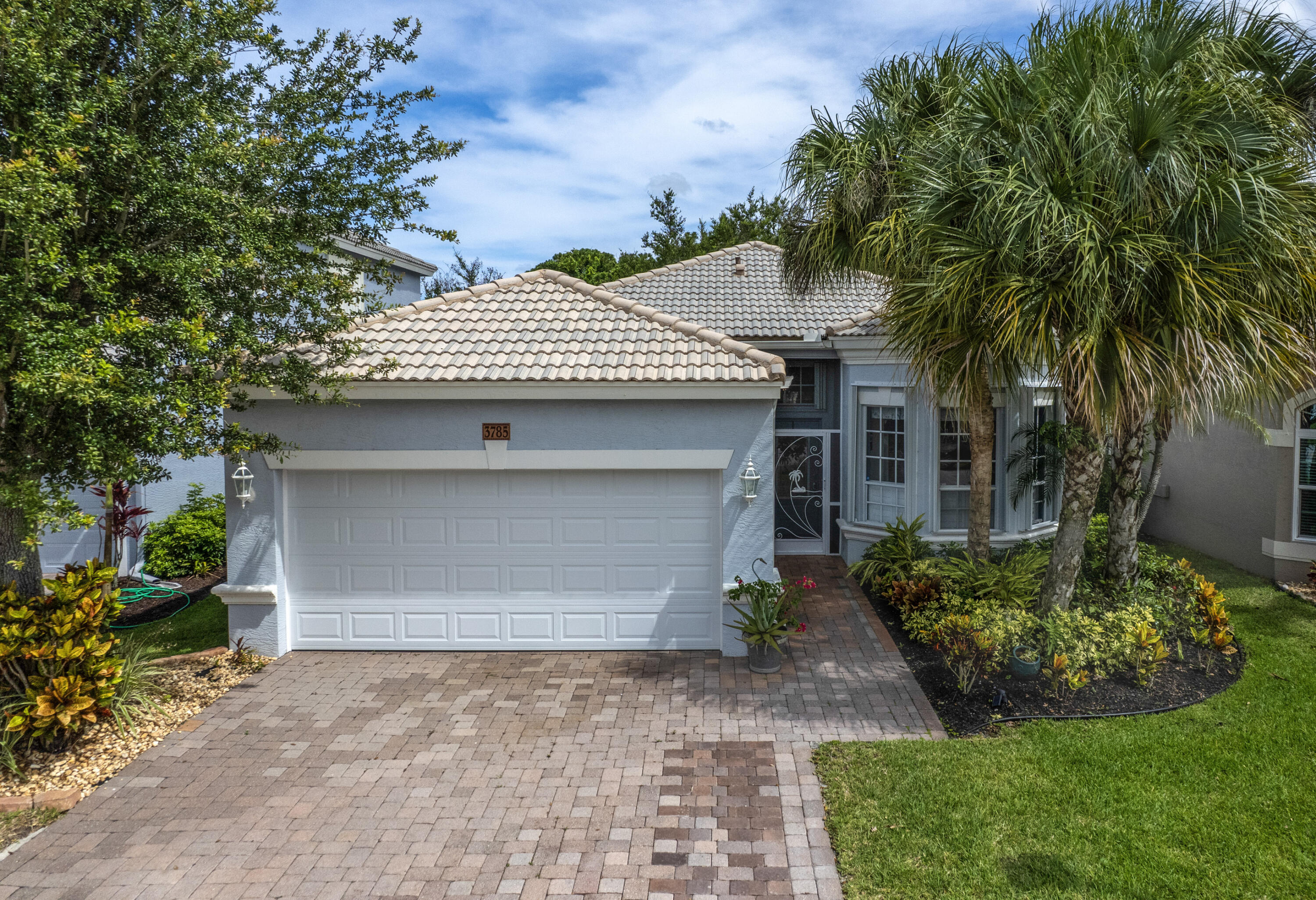 JENSEN BEACH COUNTRY CLUB - Residential