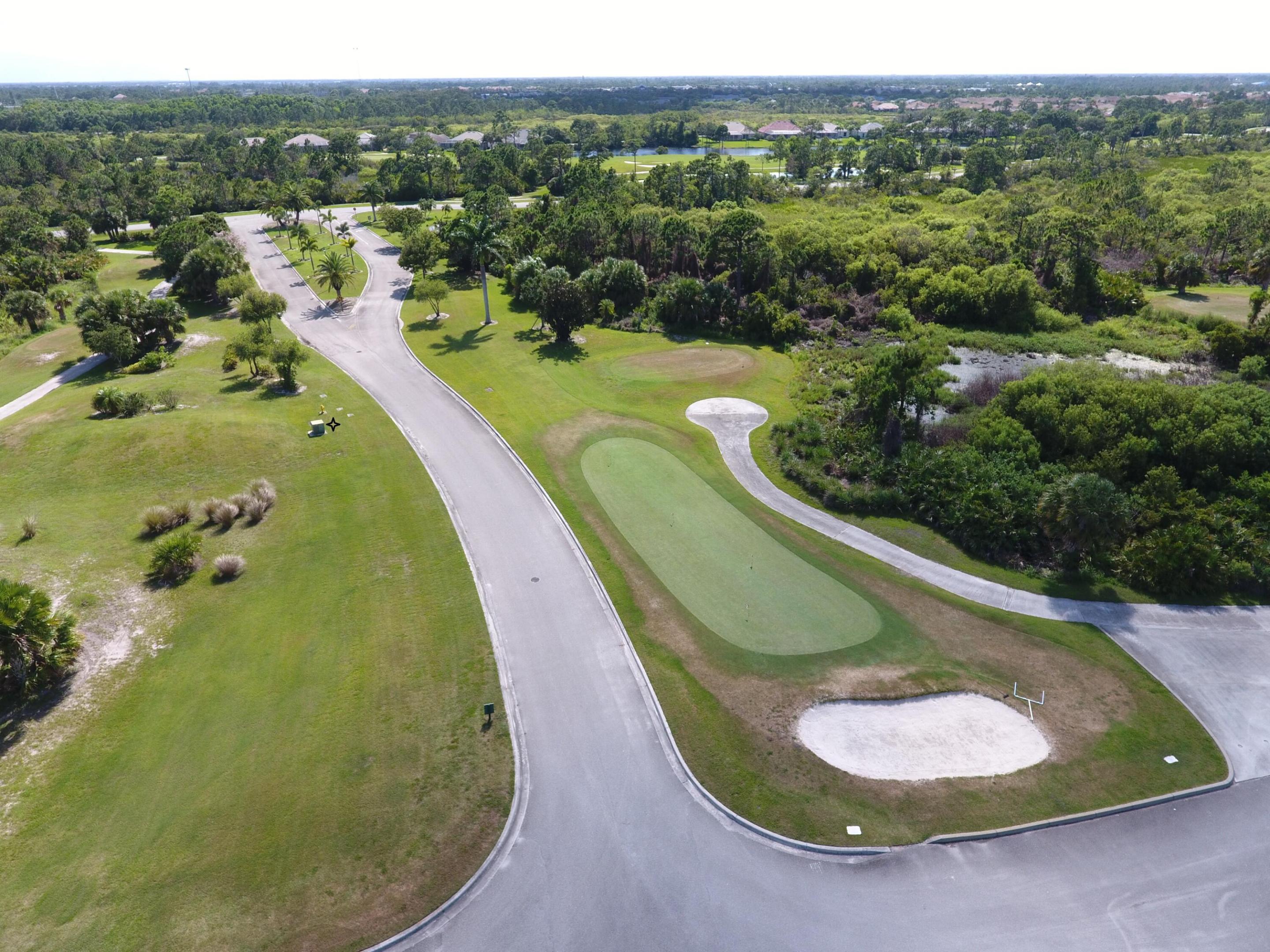 JENSEN BEACH COUNTRY CLUB - Residential