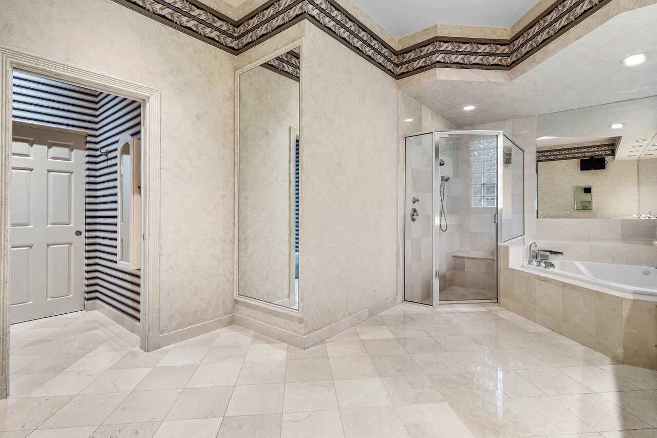 GOLF VILLAGE AT ADMIRALS COVE PAR B - Residential