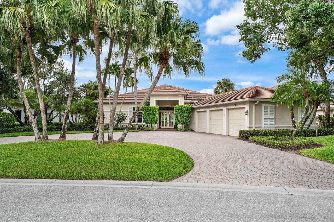 GOLF VILLAGE AT ADMIRALS COVE PAR B - Residential