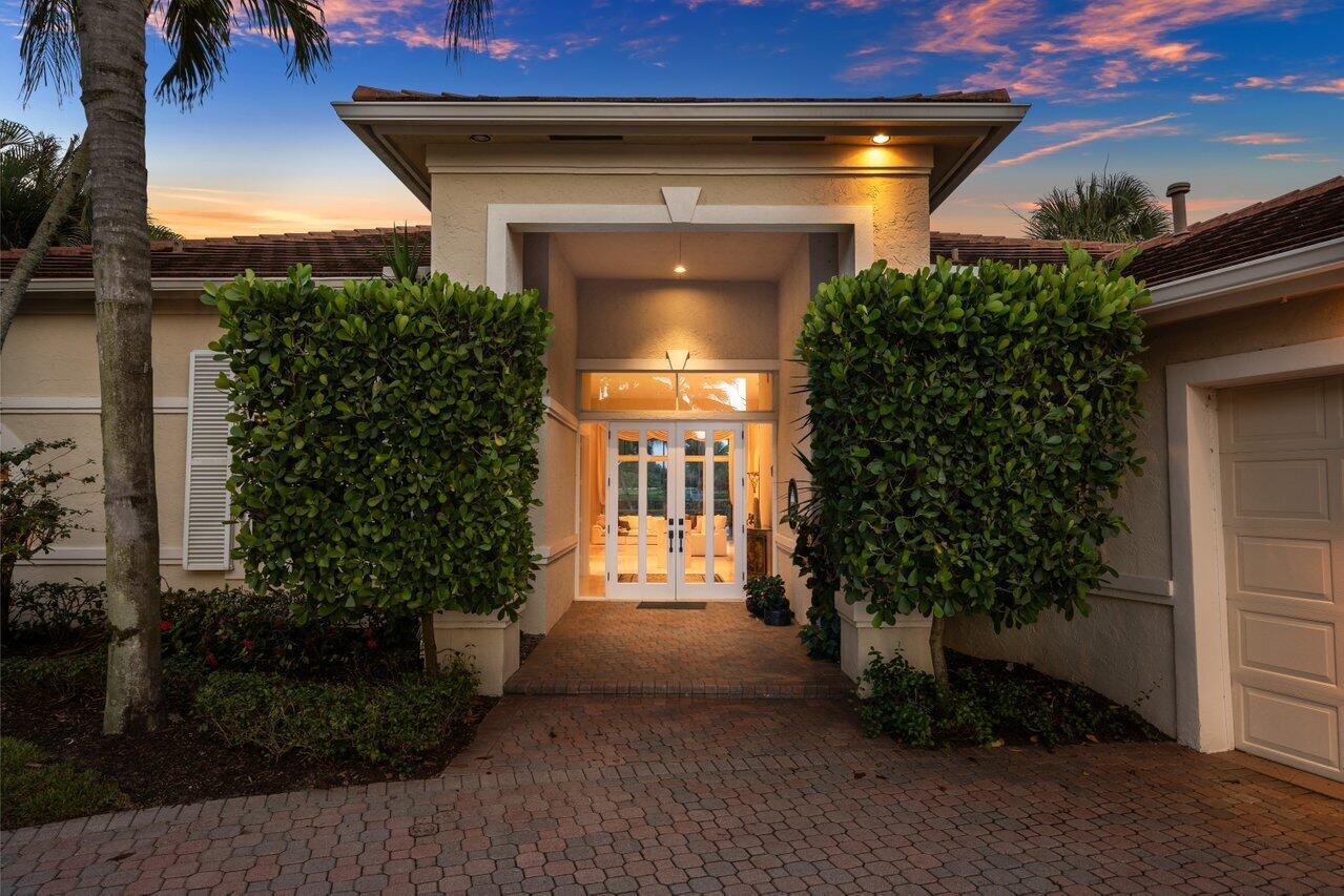 GOLF VILLAGE AT ADMIRALS COVE PAR B - Residential