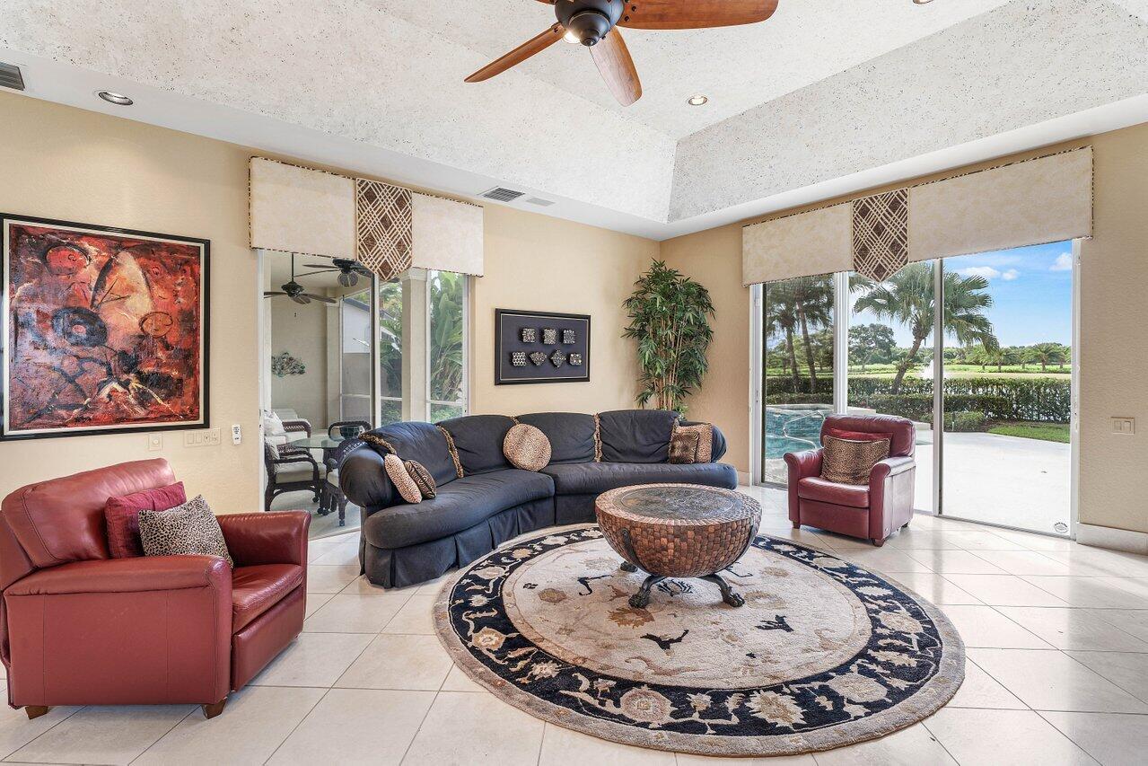 GOLF VILLAGE AT ADMIRALS COVE PAR B - Residential
