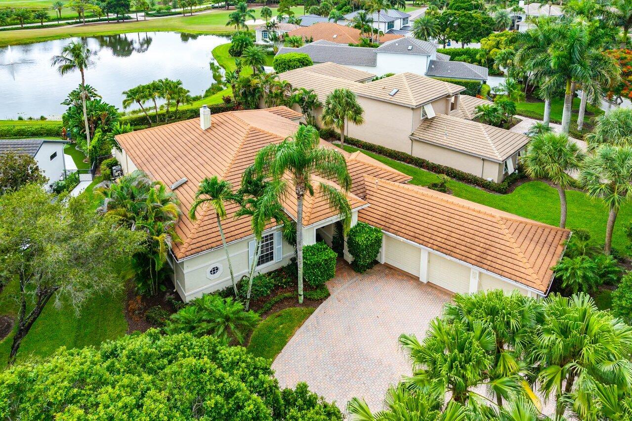 GOLF VILLAGE AT ADMIRALS COVE PAR B - Residential