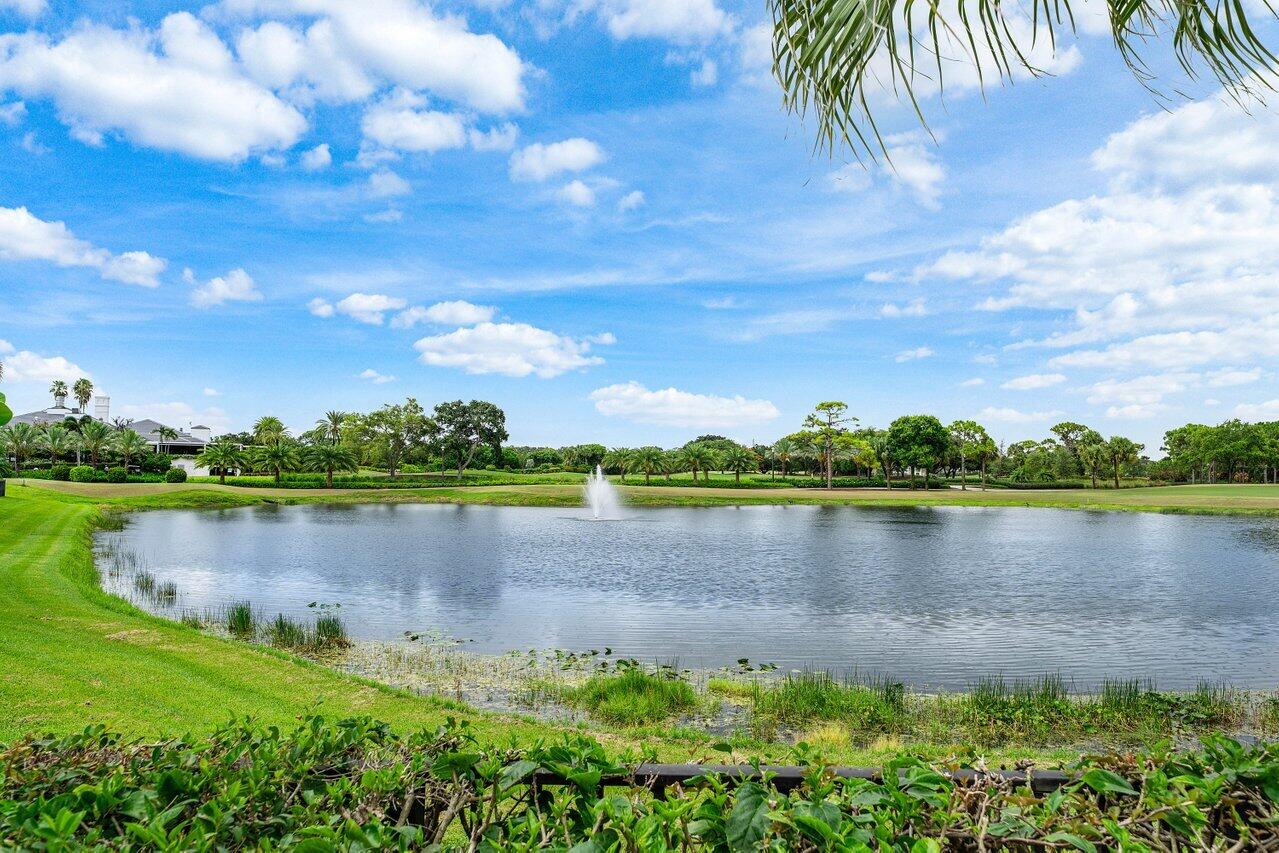 GOLF VILLAGE AT ADMIRALS COVE PAR B - Residential