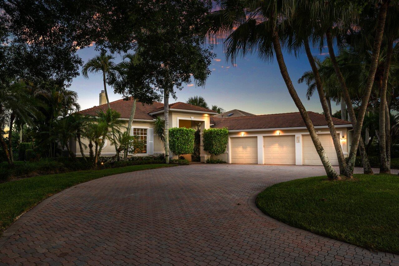 GOLF VILLAGE AT ADMIRALS COVE PAR B - Residential