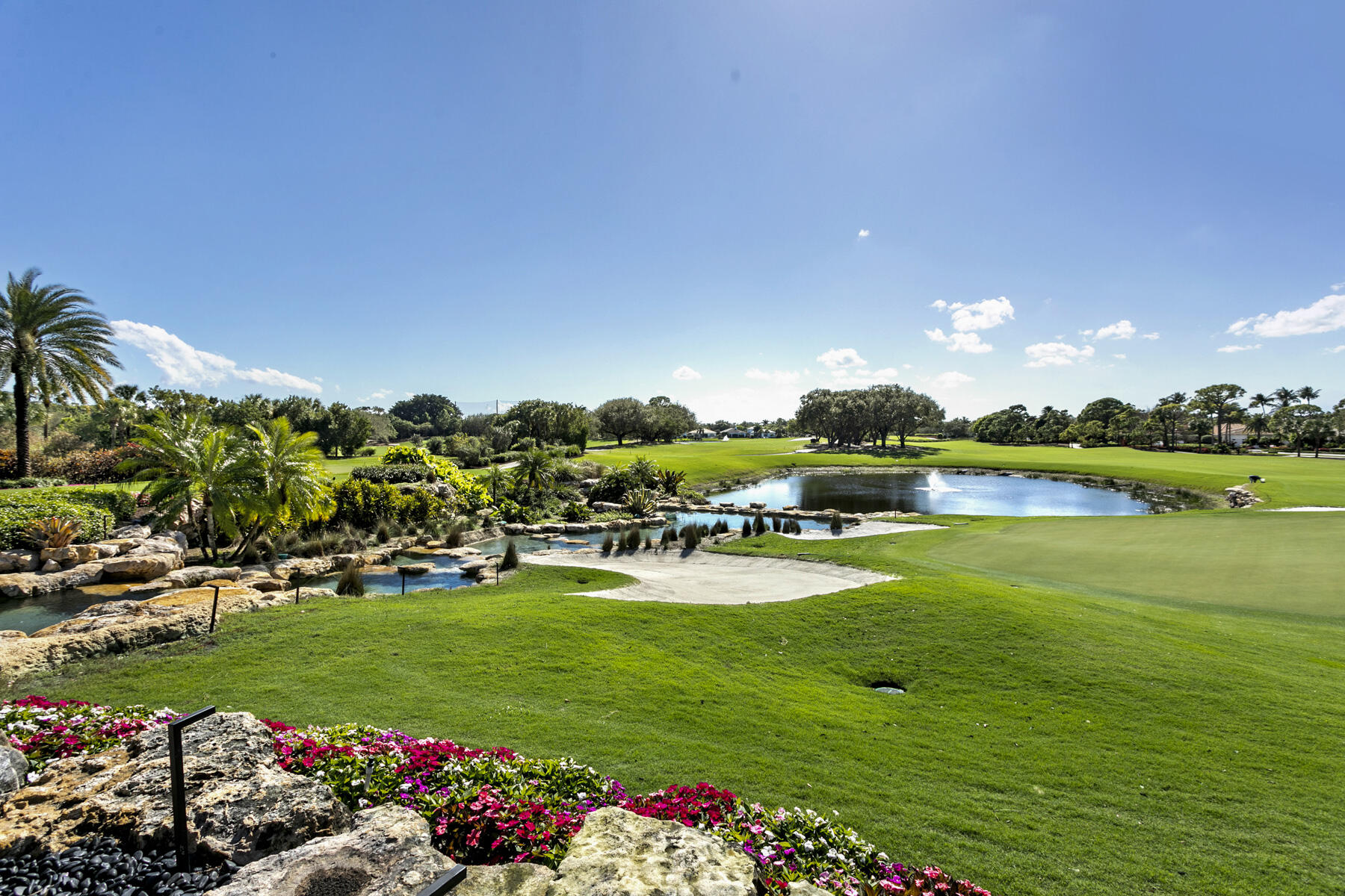 GOLF VILLAGE AT ADMIRALS COVE PAR B - Residential