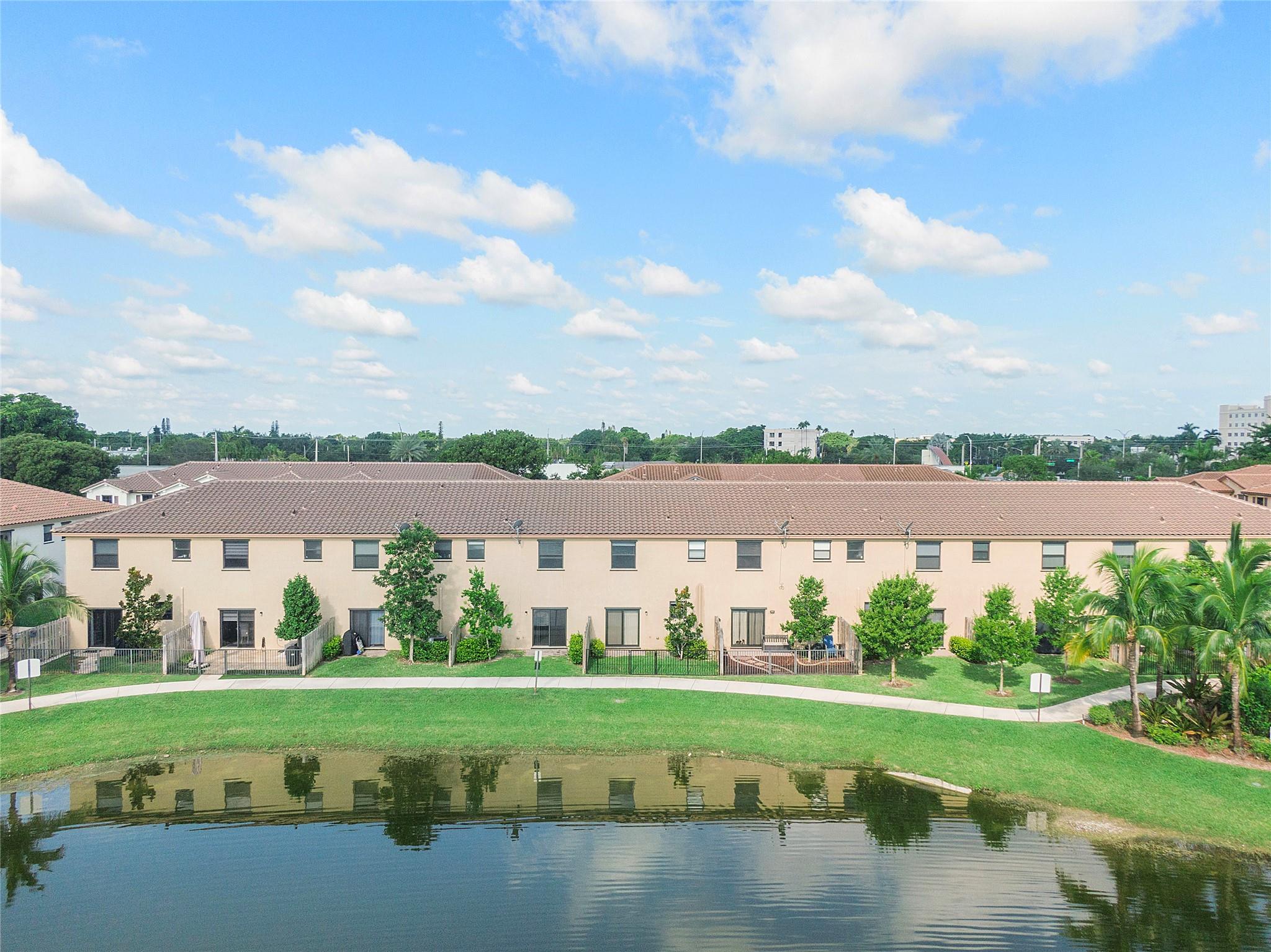 Horizon@Celebration Point - Residential