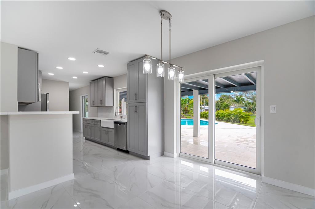 Royal Palm Estates - Residential
