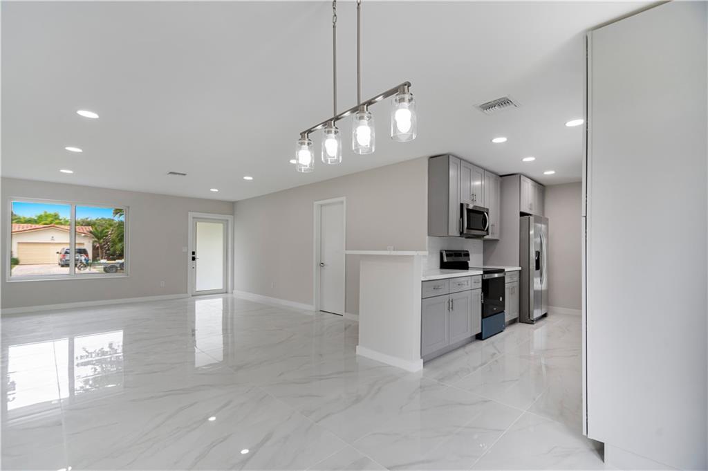 Royal Palm Estates - Residential