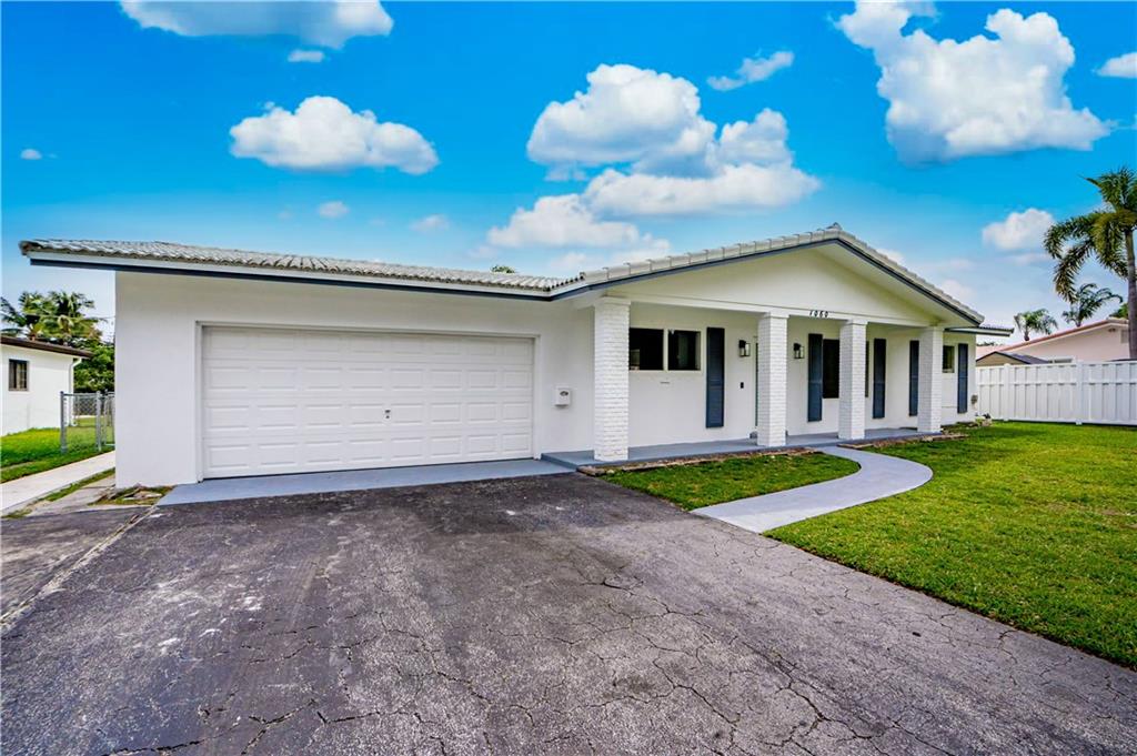 Royal Palm Estates - Residential