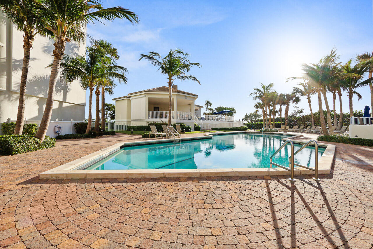 Tiara - Residential