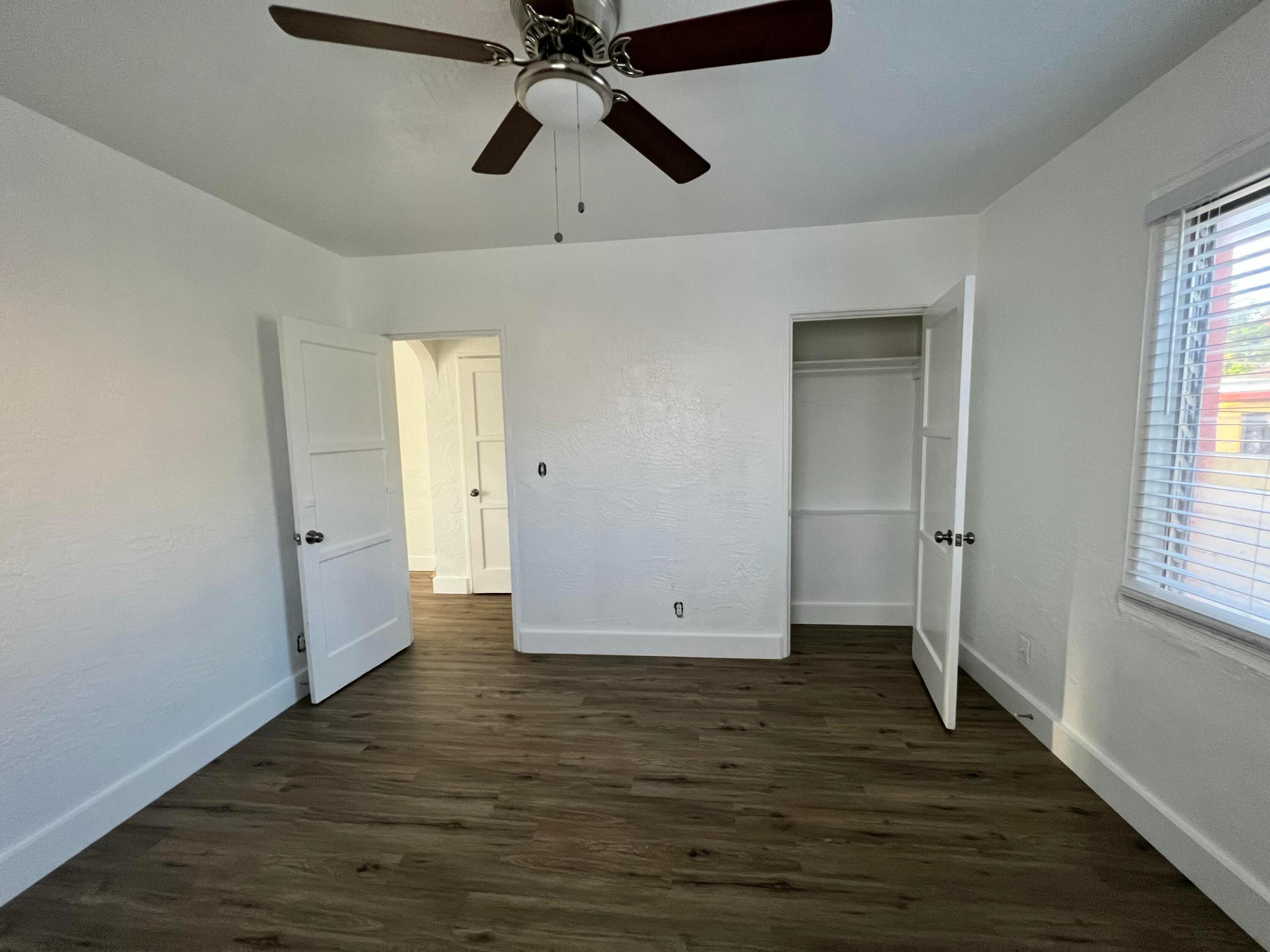 Hollywood South Side Add - Residential Lease