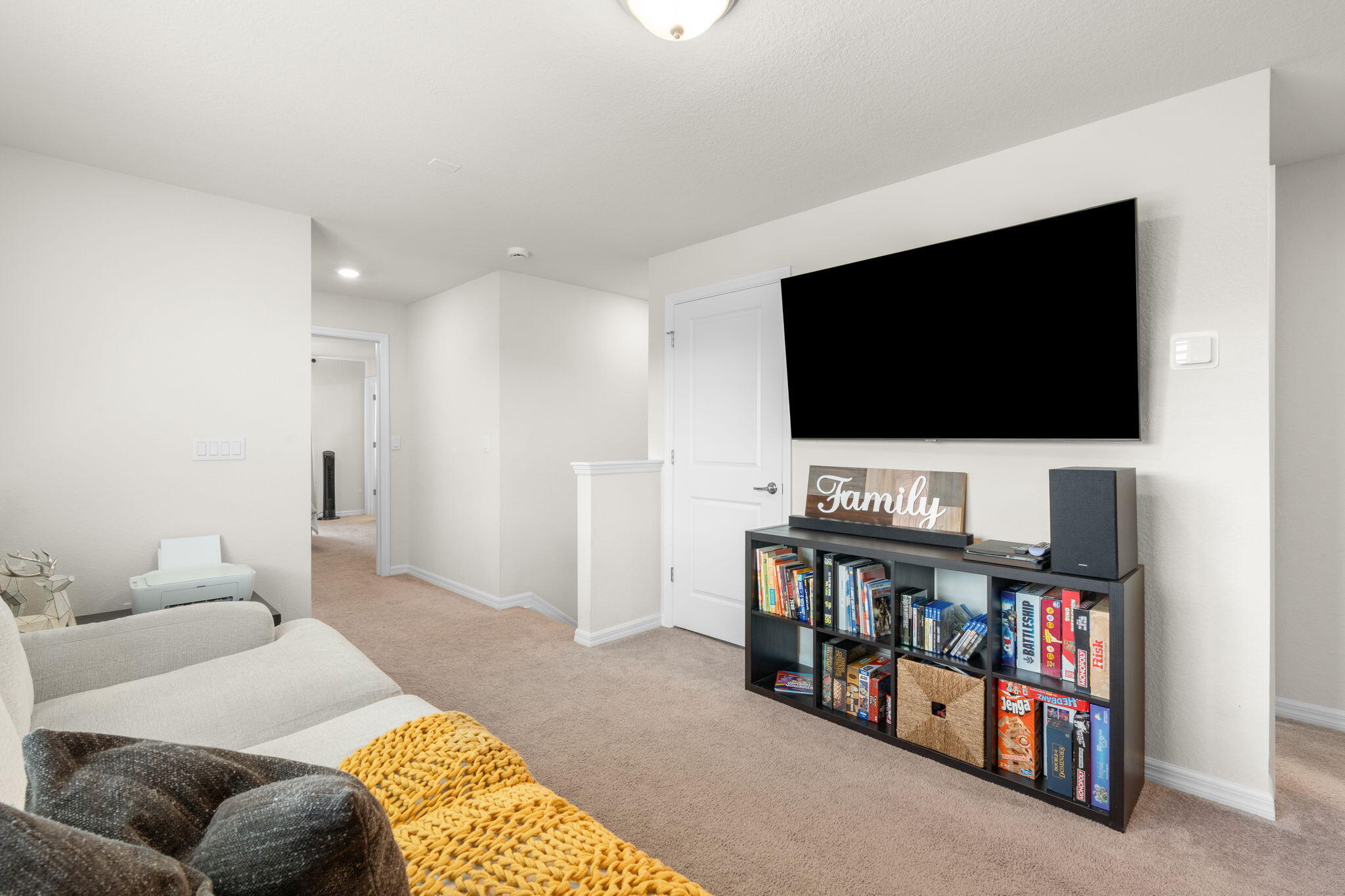 SOMERSET PLAZA - Residential