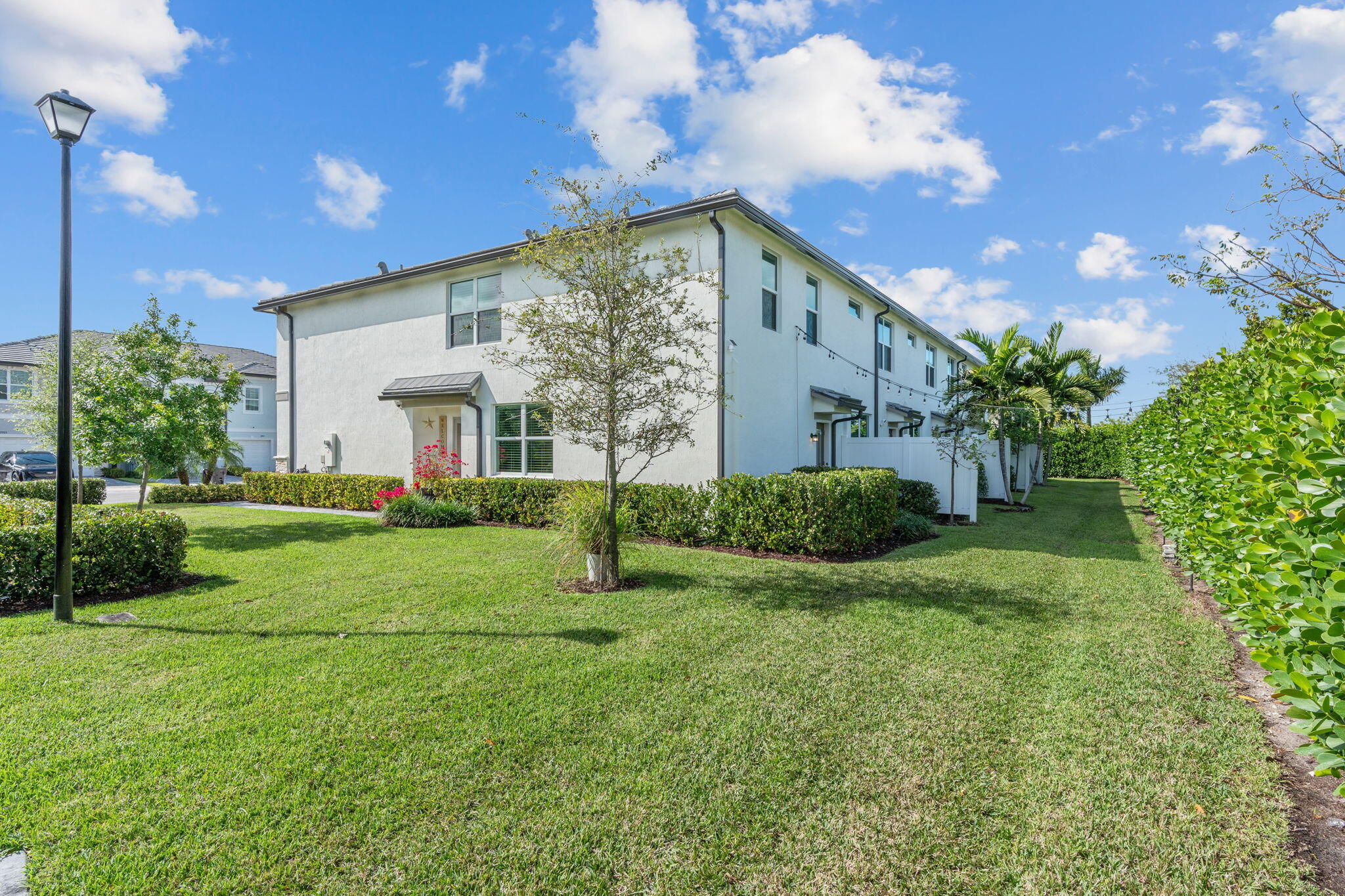 SOMERSET PLAZA - Residential