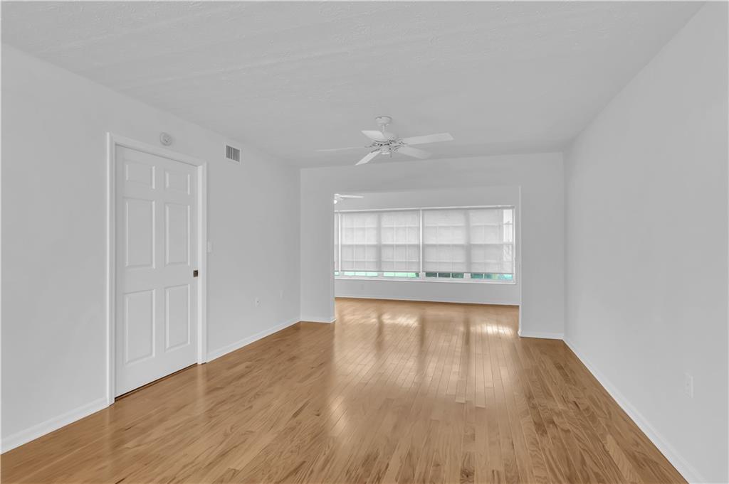 GROVE ISLE EAST CONDOMINIUM - Residential