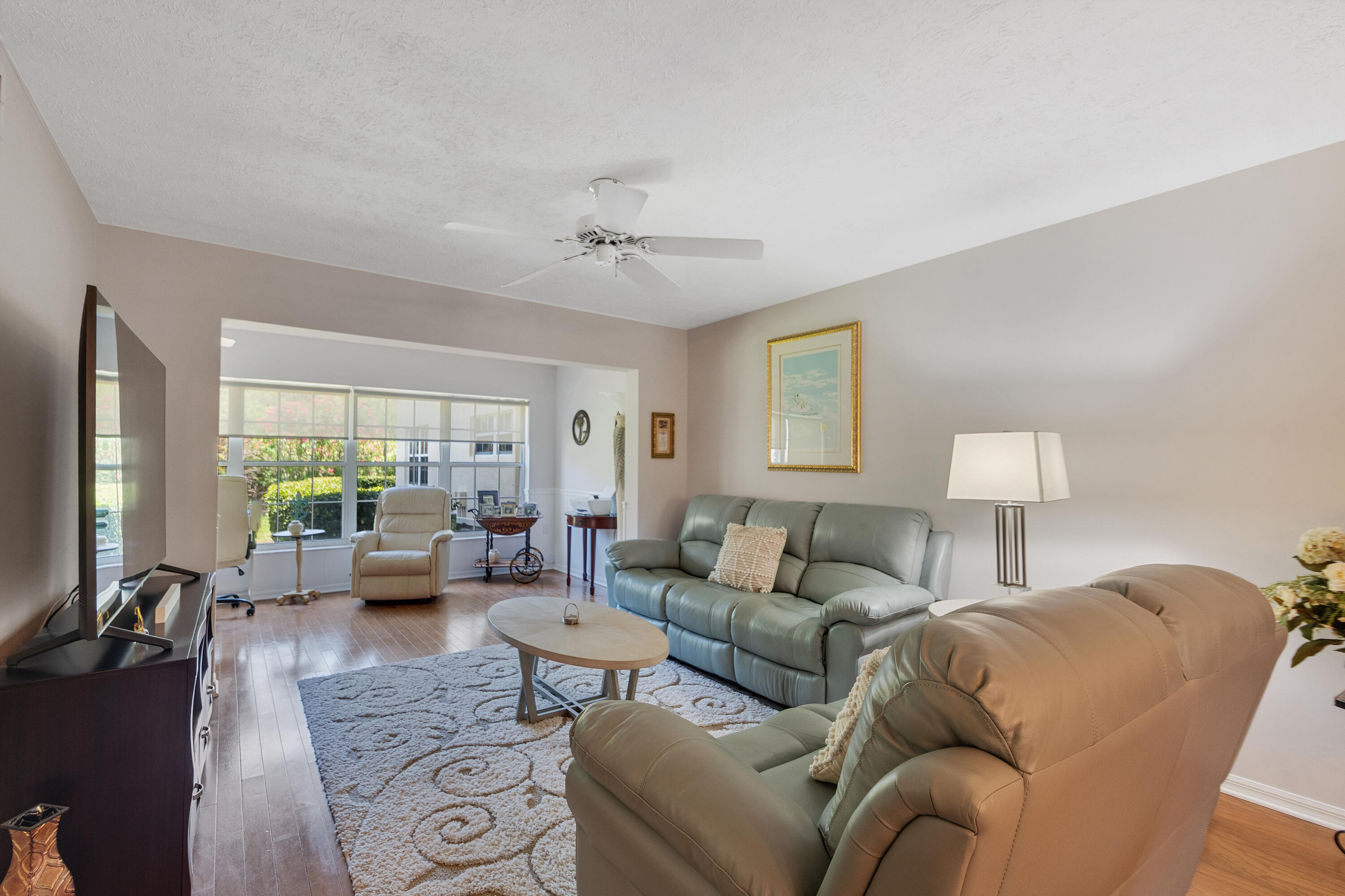 GROVE ISLE EAST CONDOMINIUM - Residential