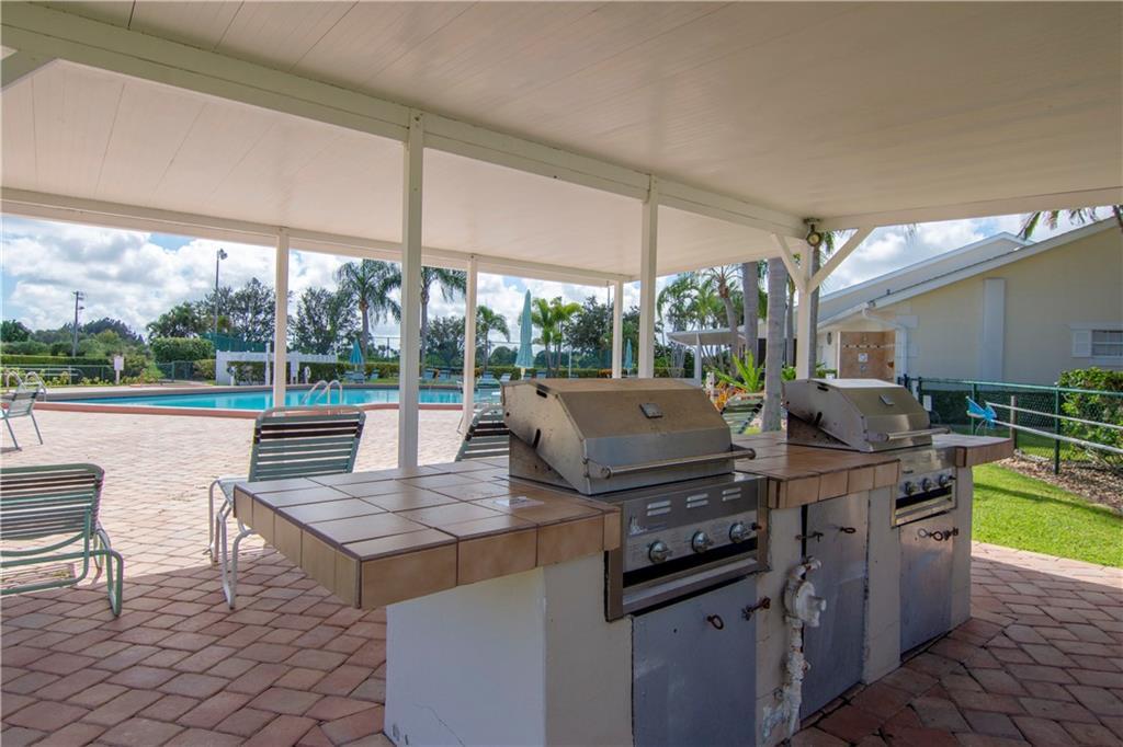 GROVE ISLE EAST CONDOMINIUM - Residential