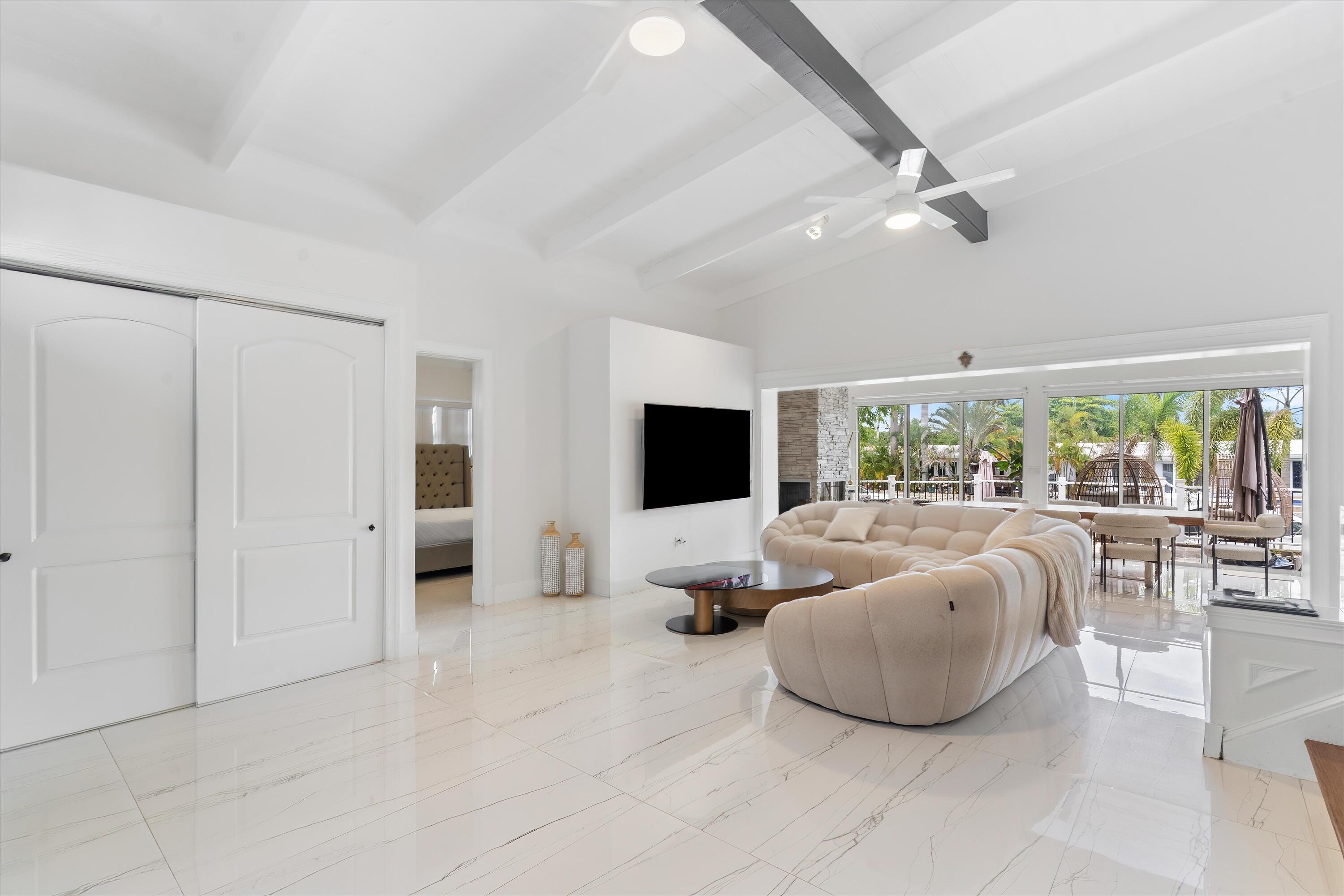 LAUDERDALE ISLES - Residential Lease