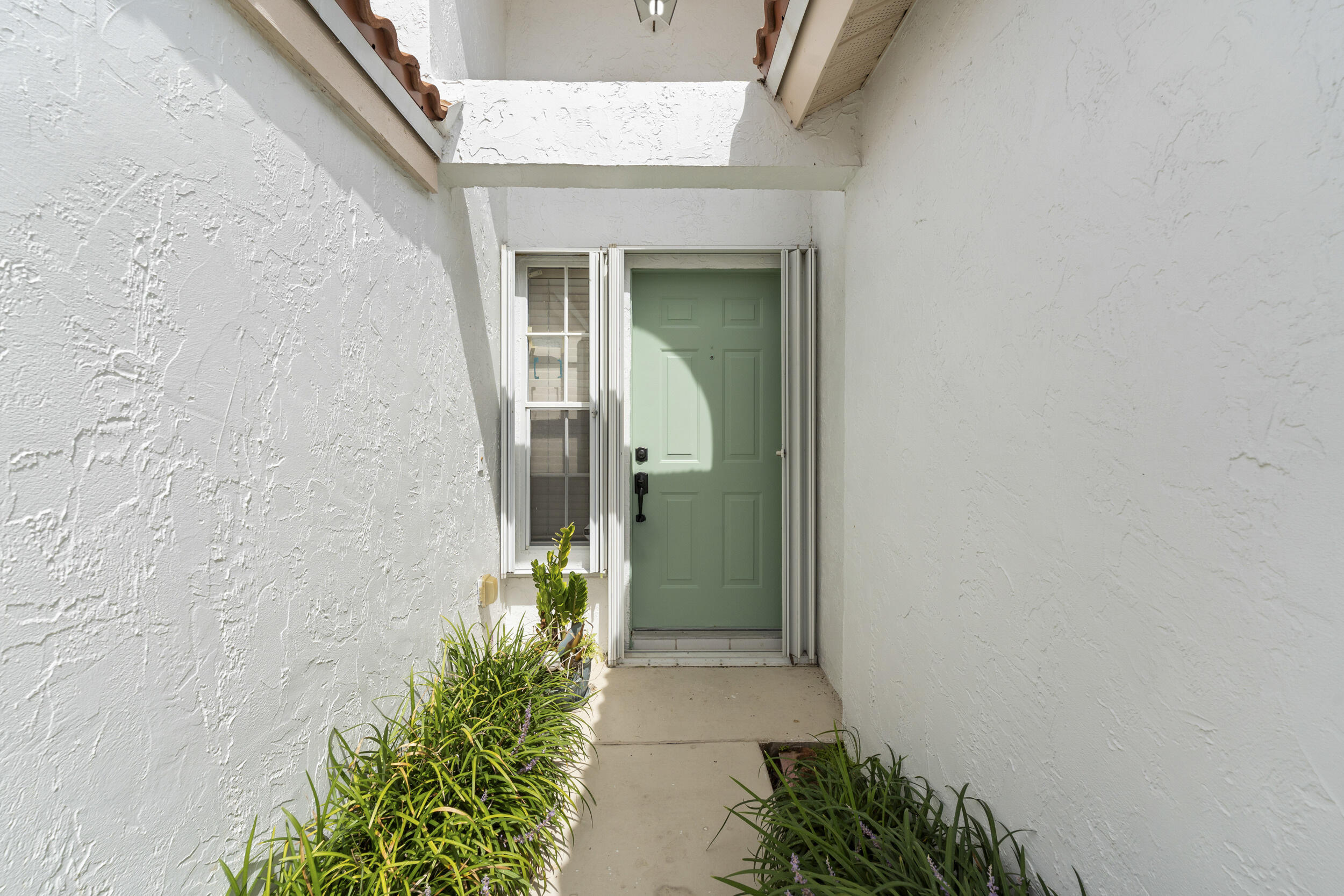 STONEBRIAR AT MAPLEWOOD - Residential