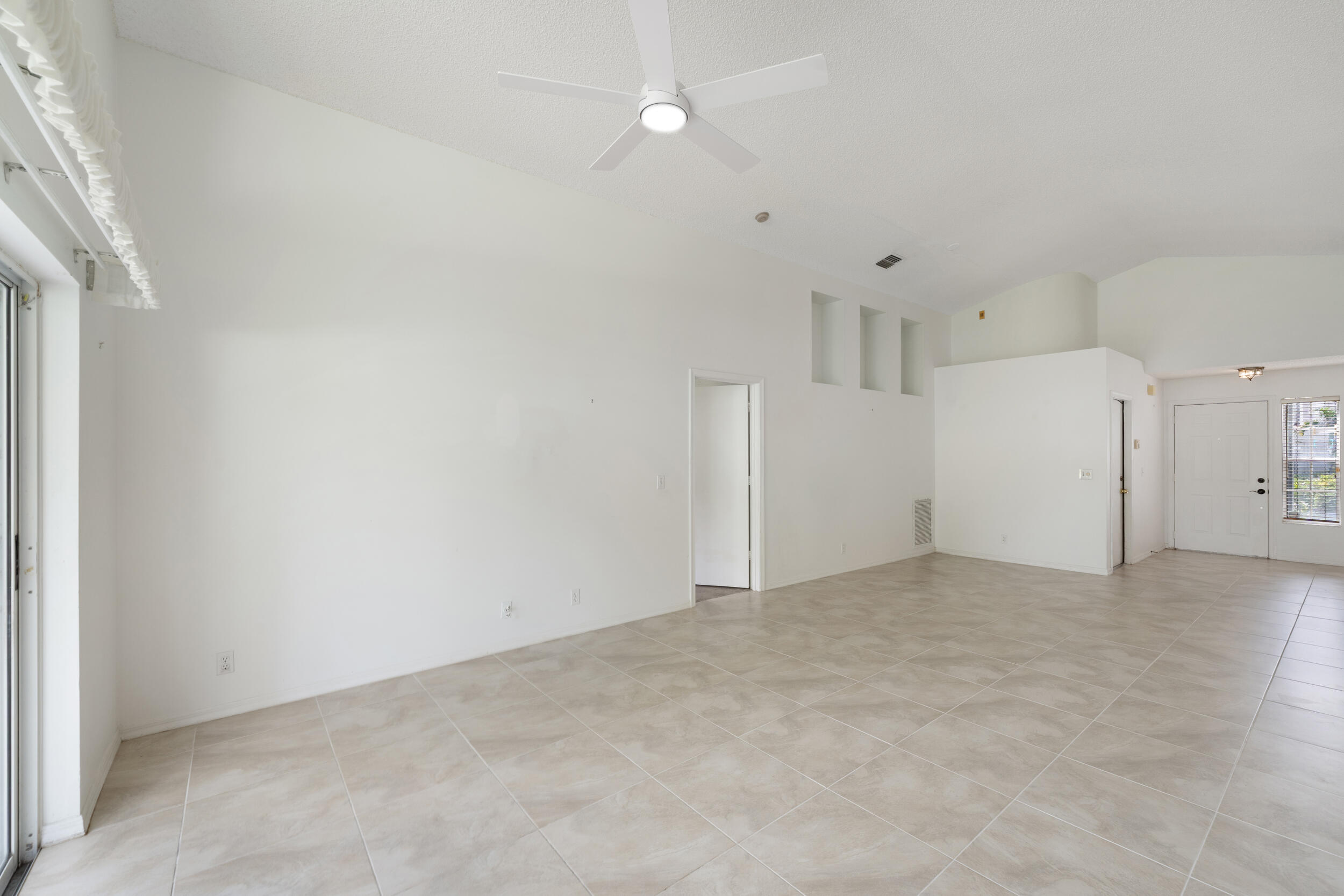 STONEBRIAR AT MAPLEWOOD - Residential