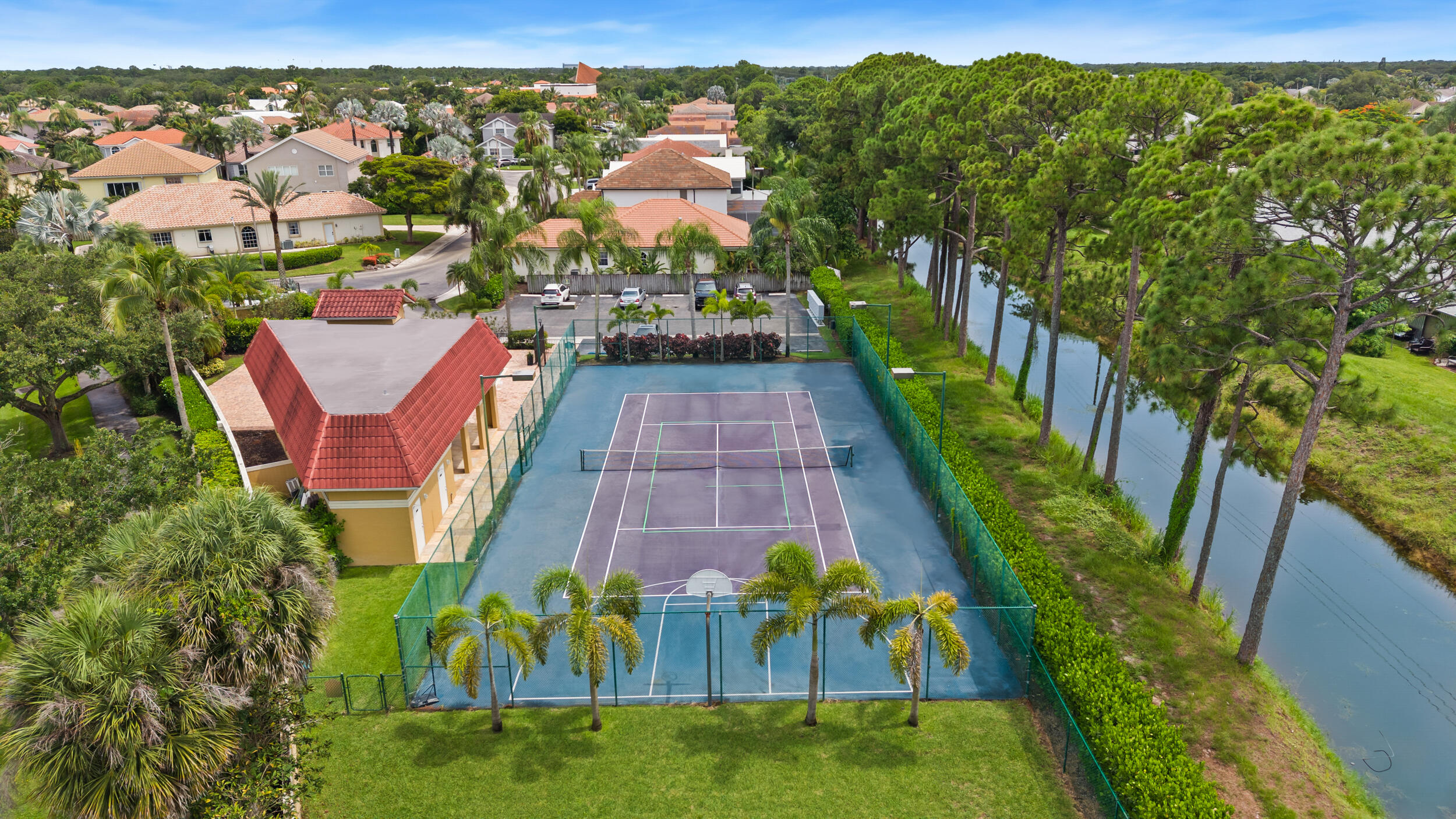 STONEBRIAR AT MAPLEWOOD - Residential
