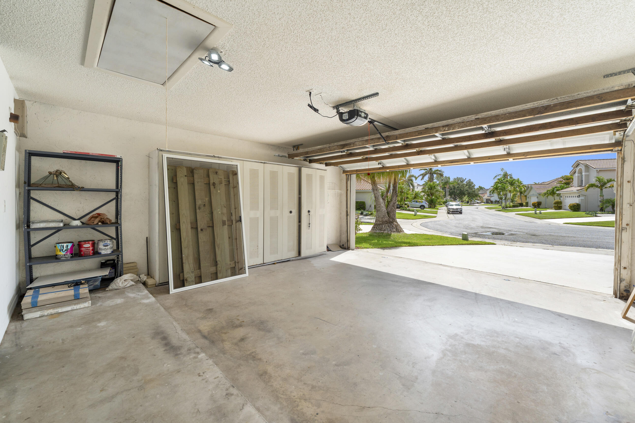 STONEBRIAR AT MAPLEWOOD - Residential