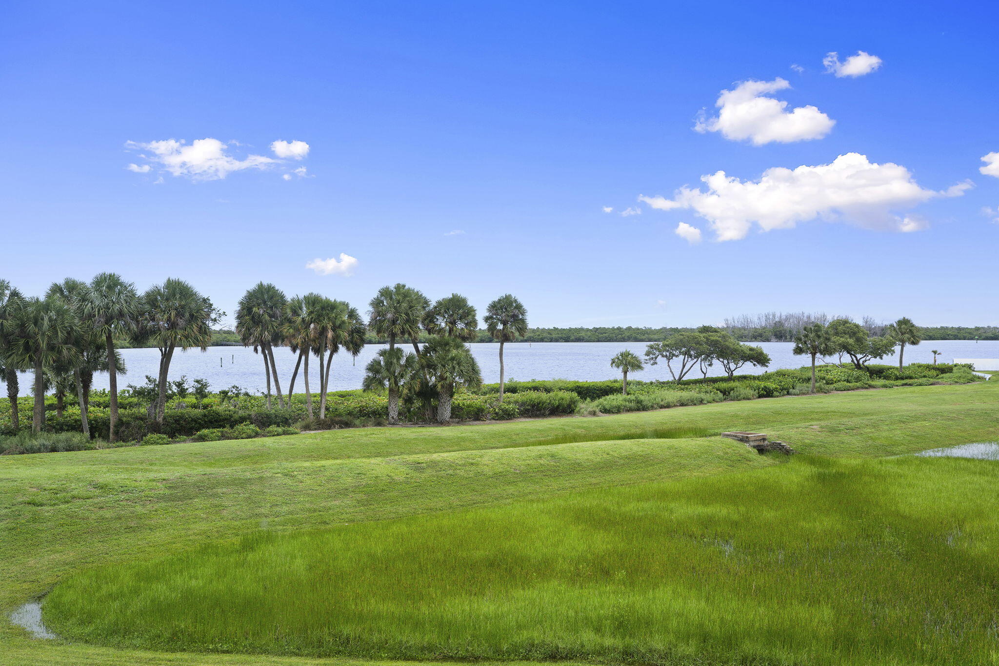 HANSONS LANDING CONDO - Residential