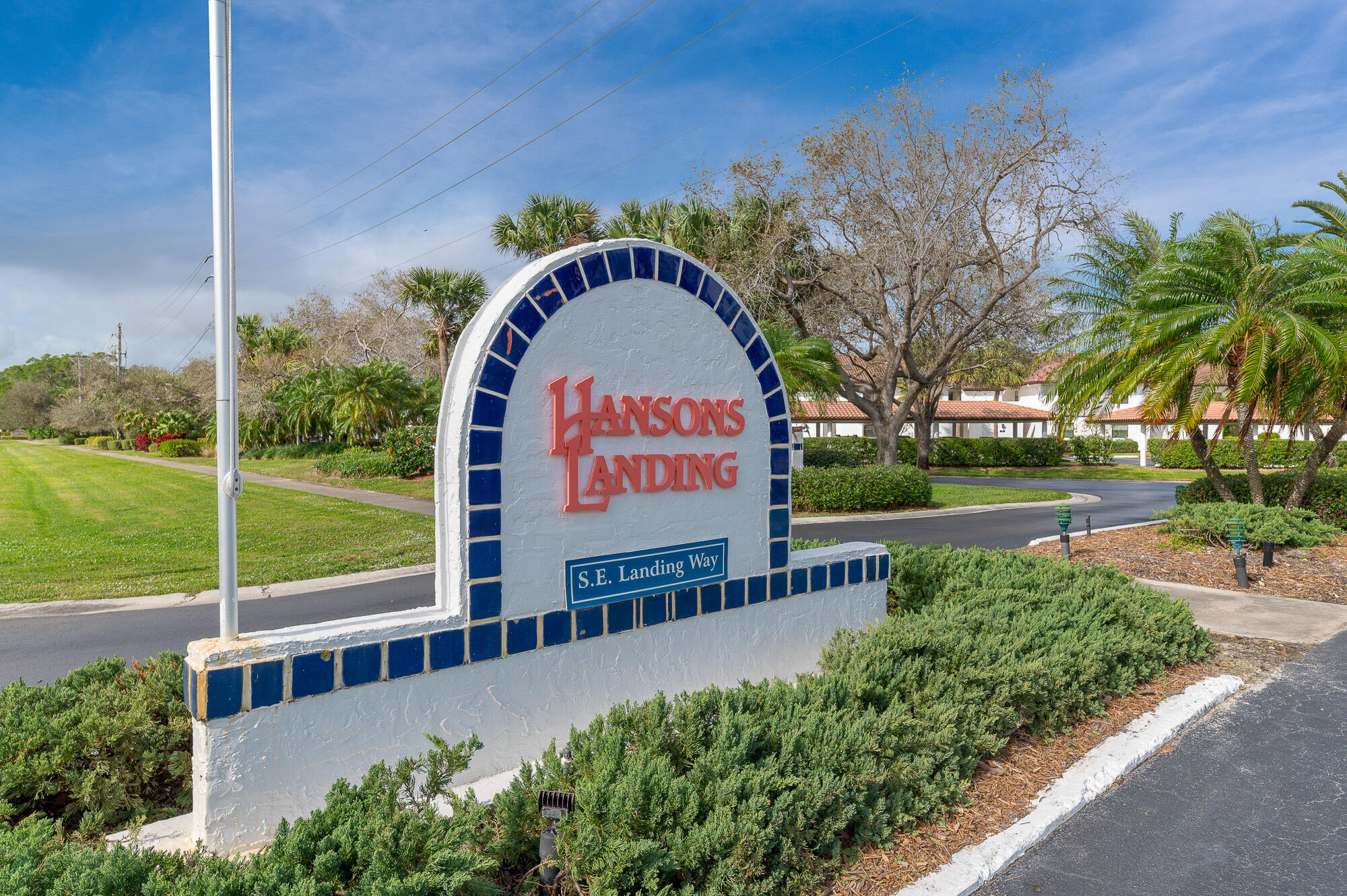 HANSONS LANDING CONDO - Residential