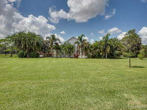 MALLET HILL OF WELLINGTON COUNTRYPLACE - Residential