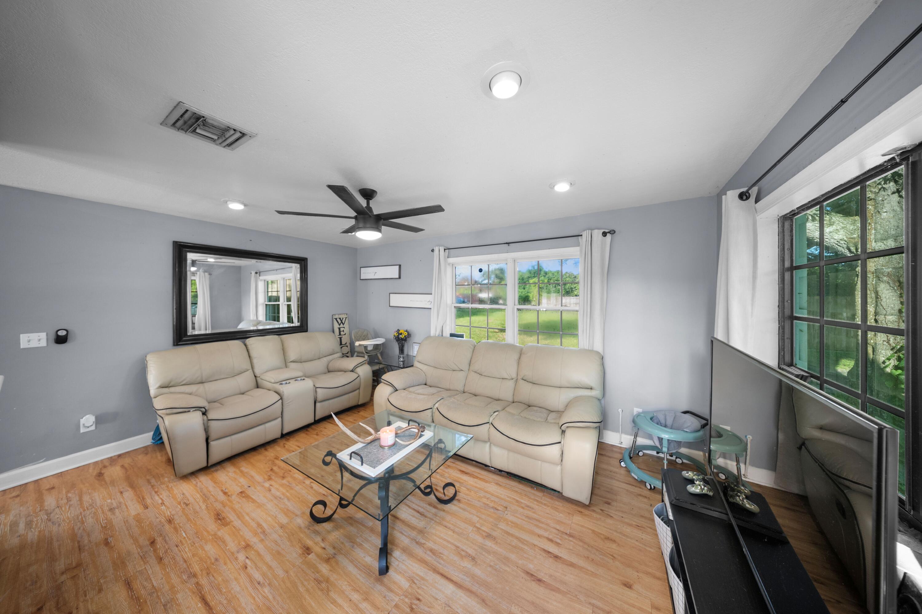 WOODLAWN TERRACE - Residential